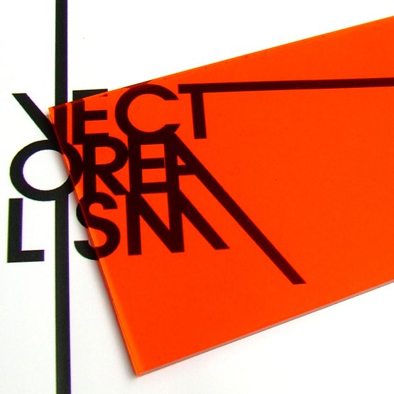 Surface - plexiglas orange transparent pour découpe au laser