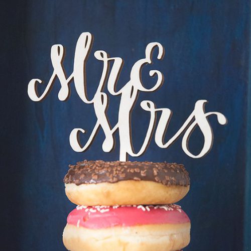 Wooden cake topper | lettering machine