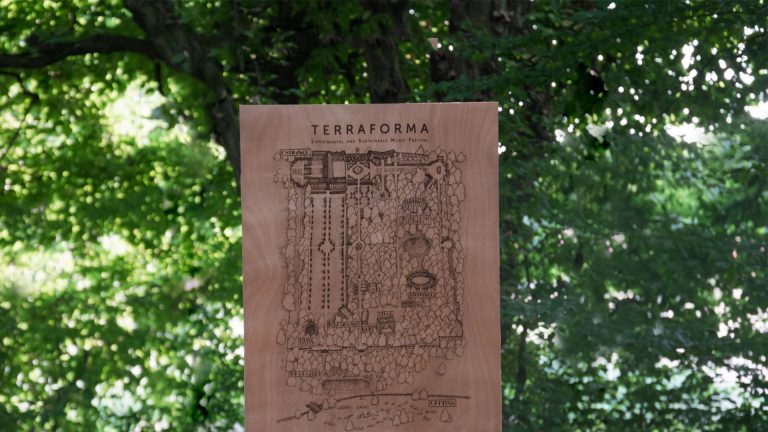 Terraforma Festival - pannello inciso al laser