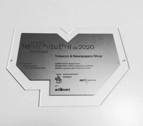 Targa premio in plexiglass e laminato